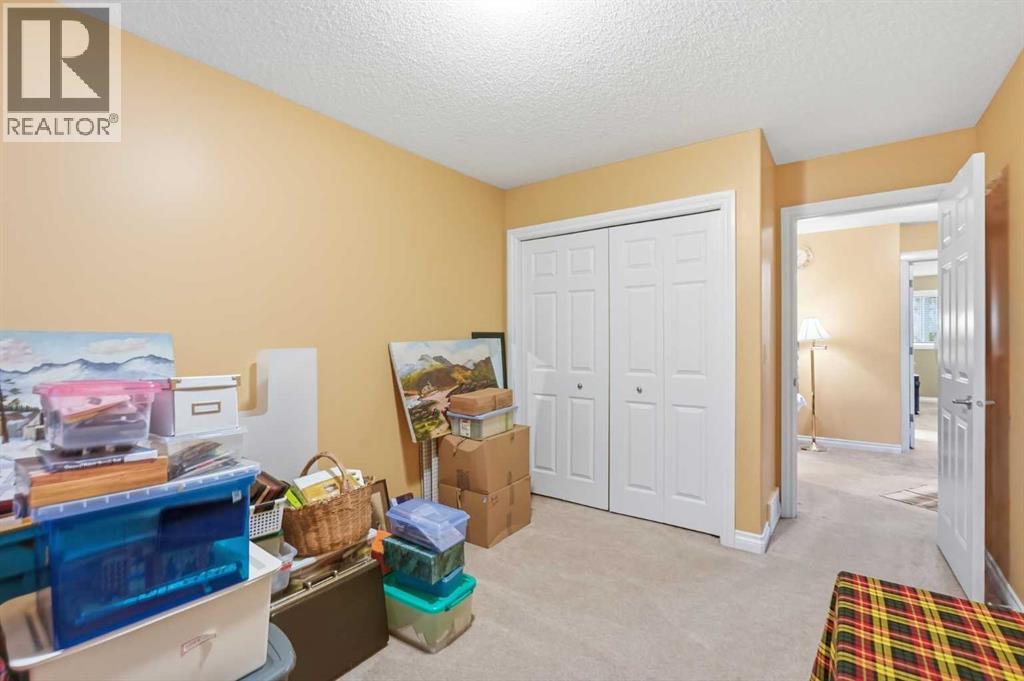 308 11 Avenue Northwest Property Photo 18