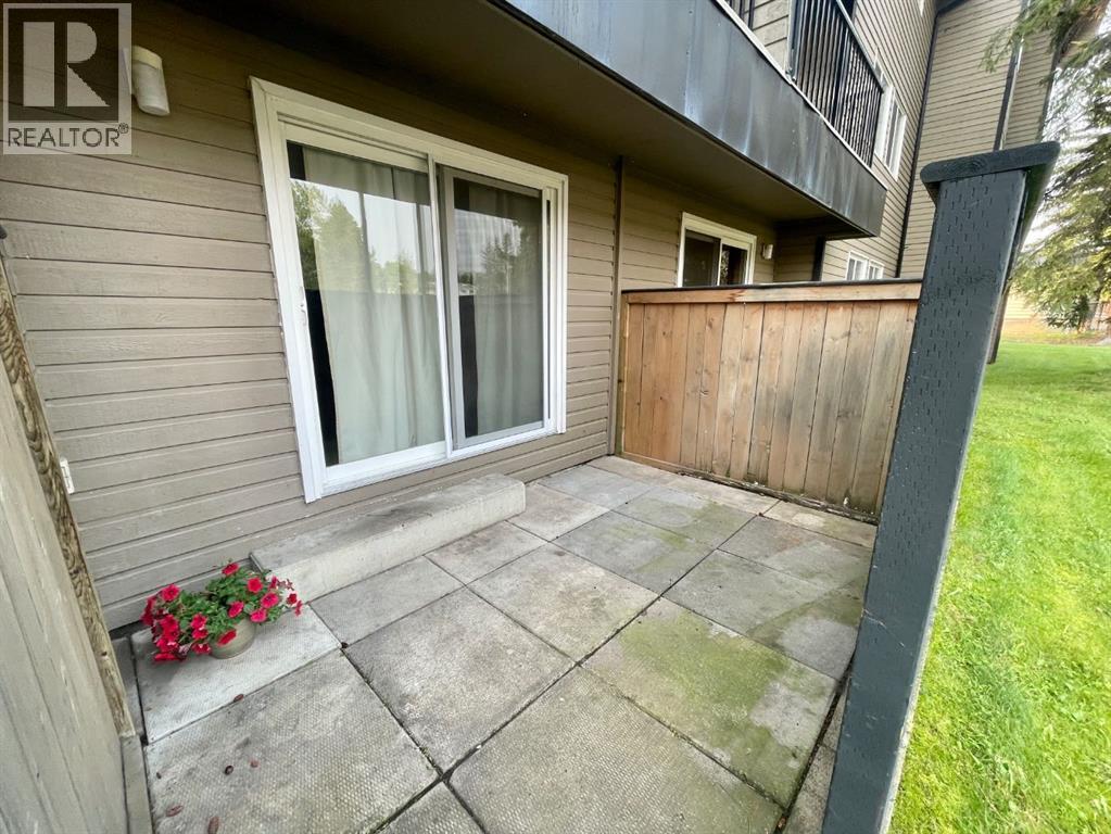 5611 9 Avenue Property Photo 2
