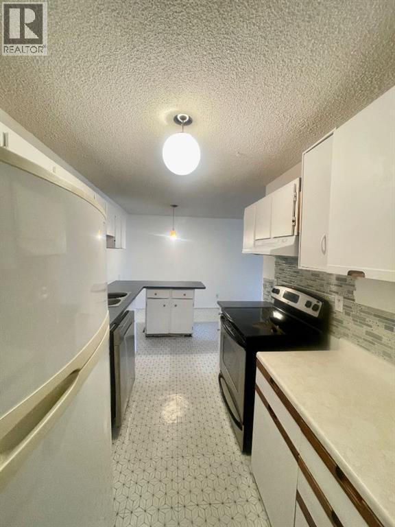 5611 9 Avenue Property Photo 6