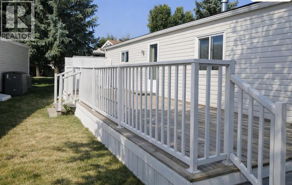 3224 29 Street S Property Photo 2