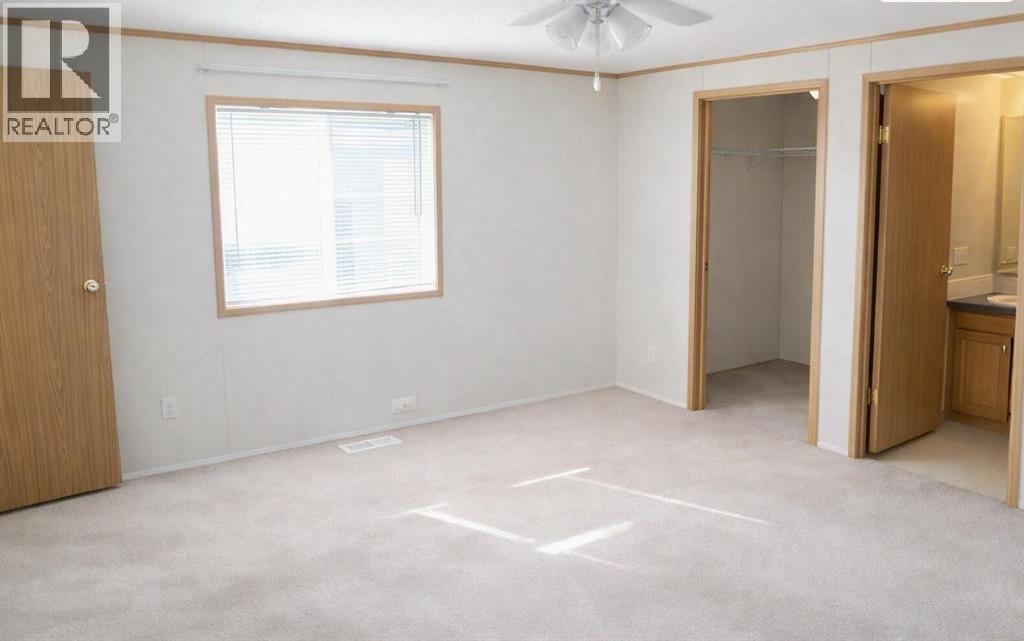 3224 29 Street S Property Photo 6