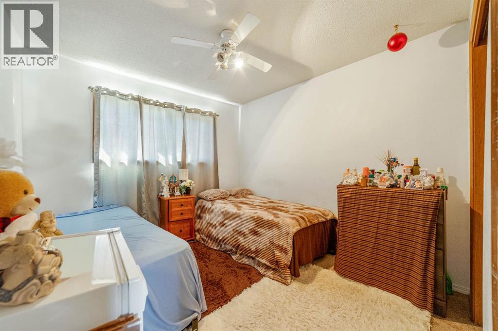 3319 - 3321 5a Avenue S Property Photo 7