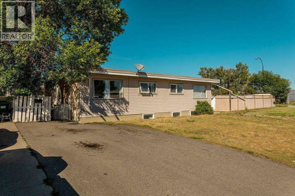 3319 - 3321 5a Avenue S Property Photo 18