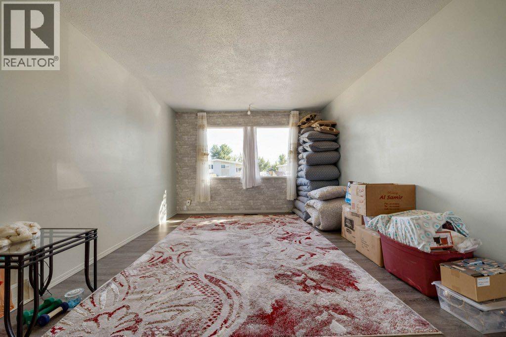 3319 - 3321 5a Avenue S Property Photo 20