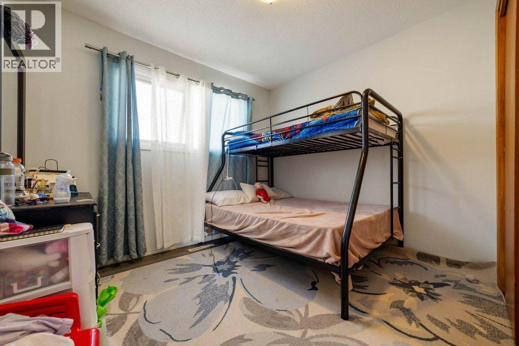 3319 - 3321 5a Avenue S Property Photo 25