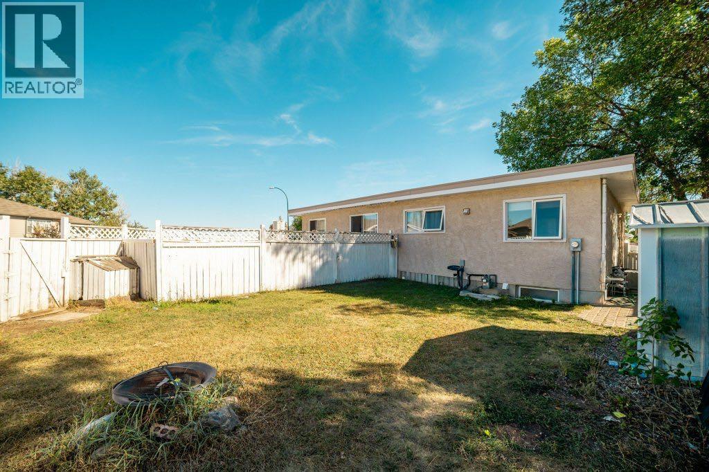 3319 - 3321 5a Avenue S Property Photo 34