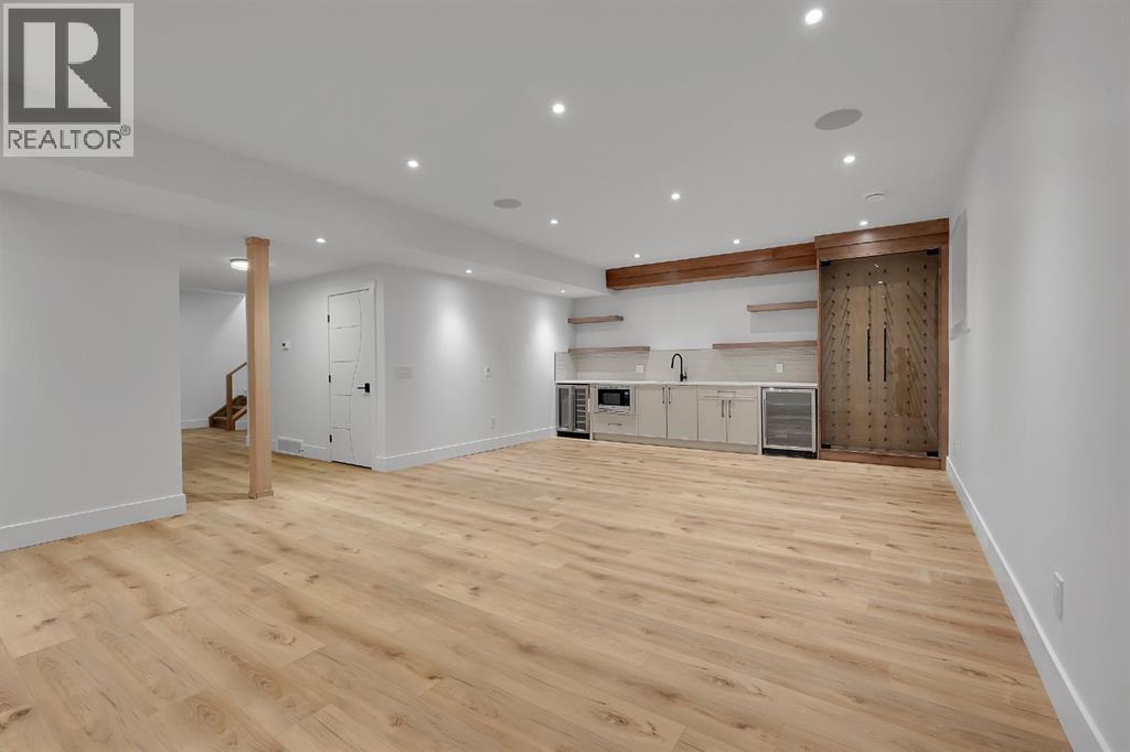 2824 31 Street Sw Property Photo 42