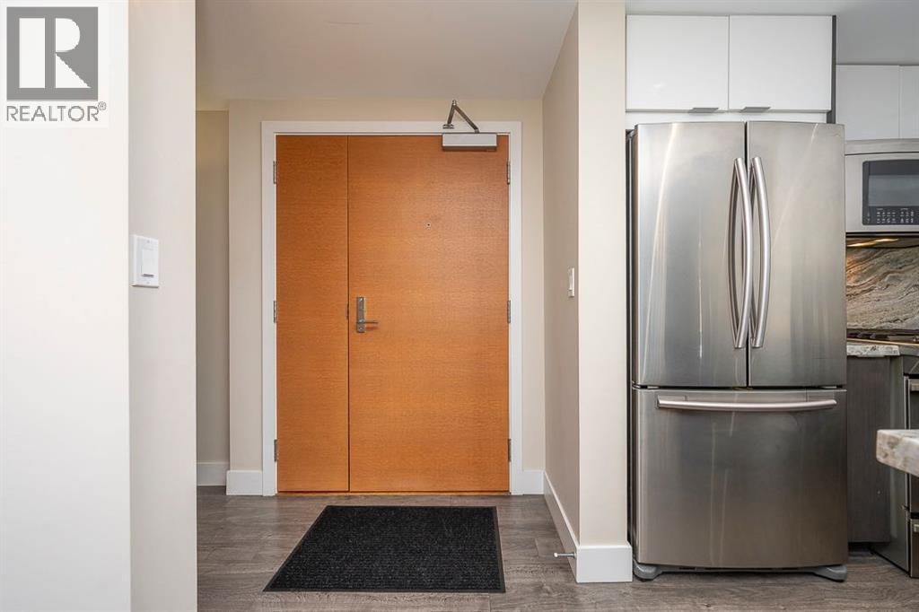 519 Riverfront Avenue Southeast Property Photo 8