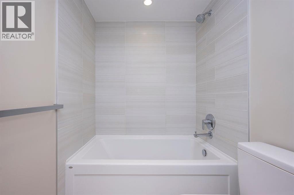 519 Riverfront Avenue Southeast Property Photo 21