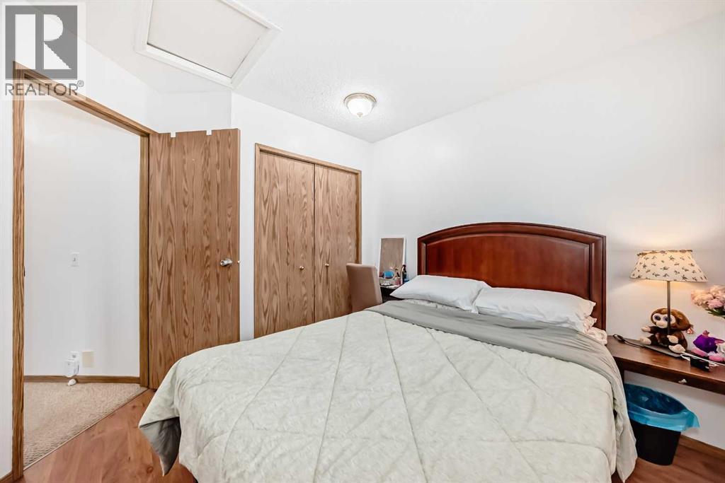 16 Martinridge Way Ne Property Photo 22