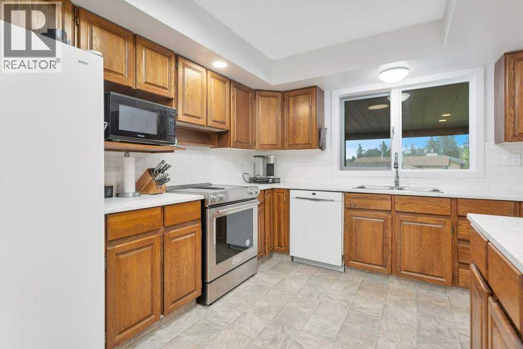 3 Goodacre Close Property Photo 8