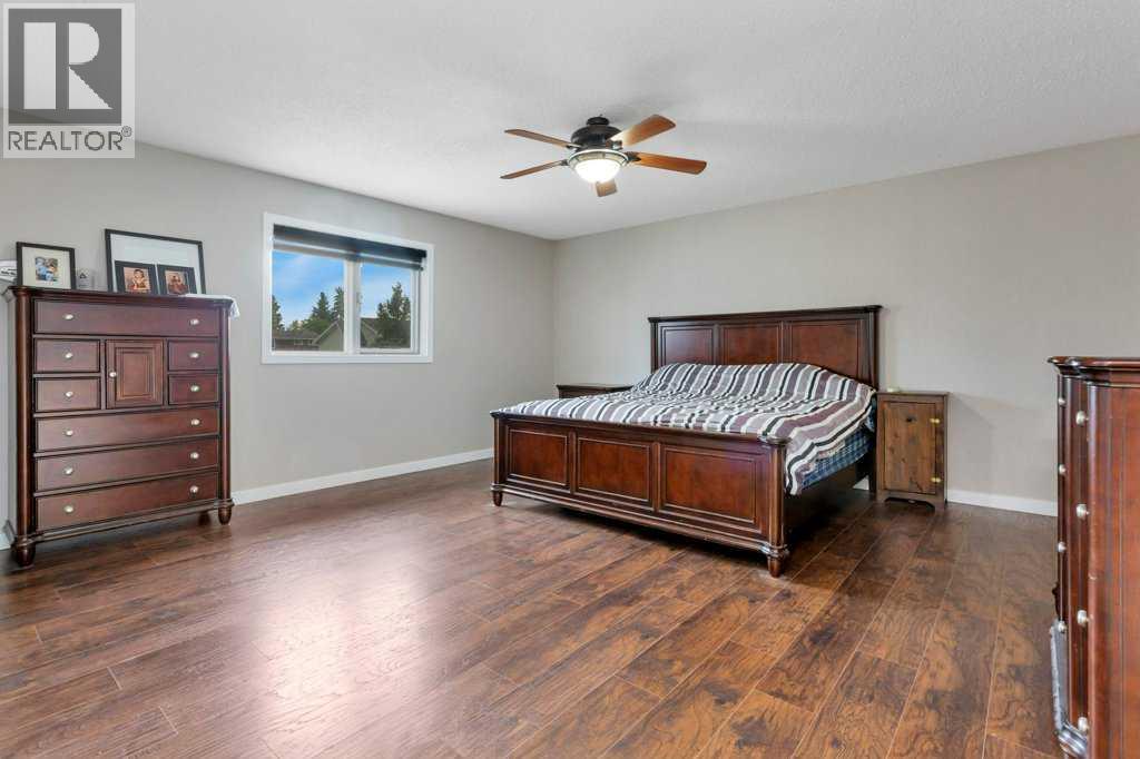 3 Goodacre Close Property Photo 13