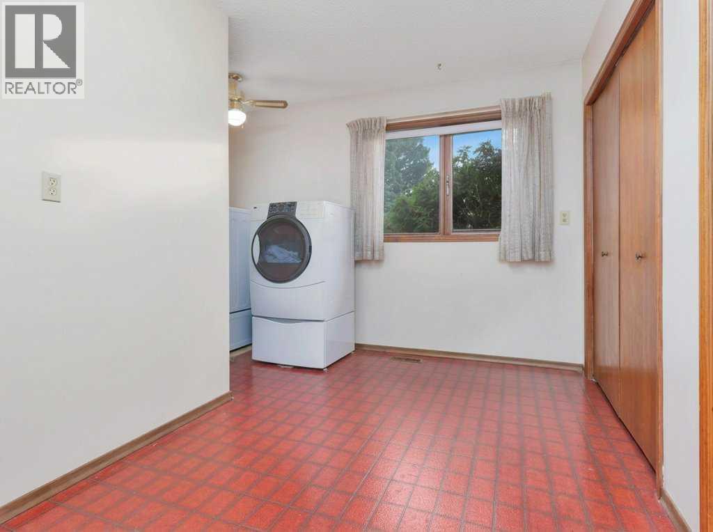 3 Goodacre Close Property Photo 19