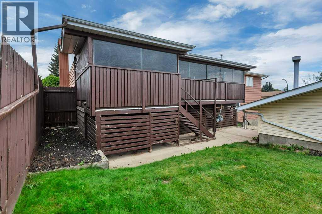 3 Goodacre Close Property Photo 30
