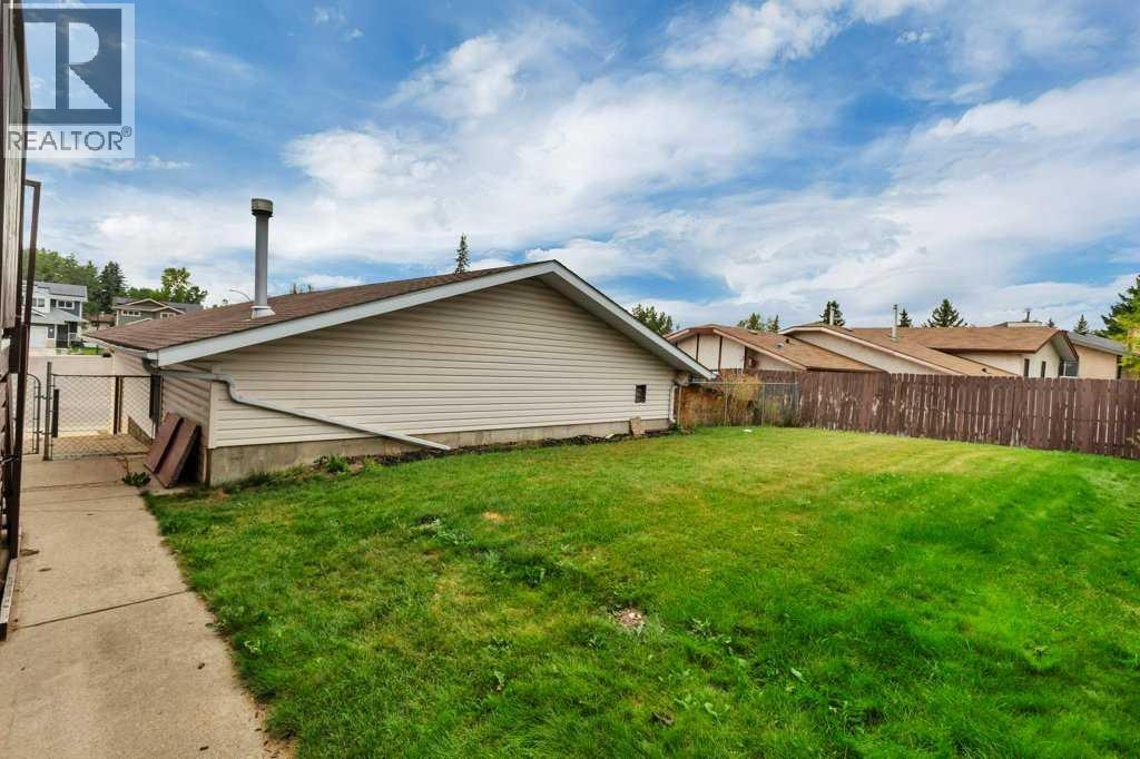 3 Goodacre Close Property Photo 31