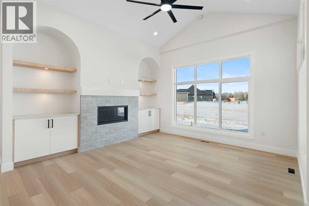 288 Muirfield Crescent Property Photo 11