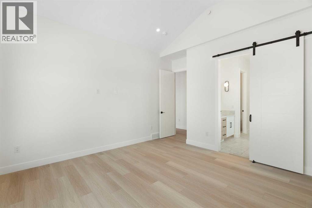 288 Muirfield Crescent Property Photo 20