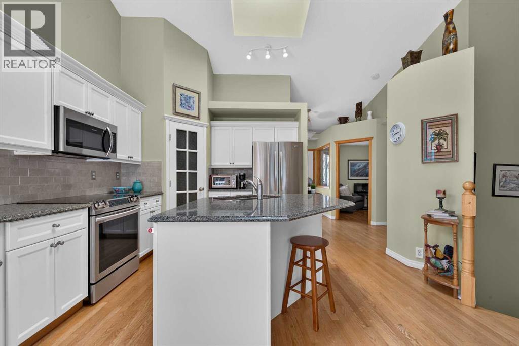 51 Chaparral Heath Se Property Photo 4