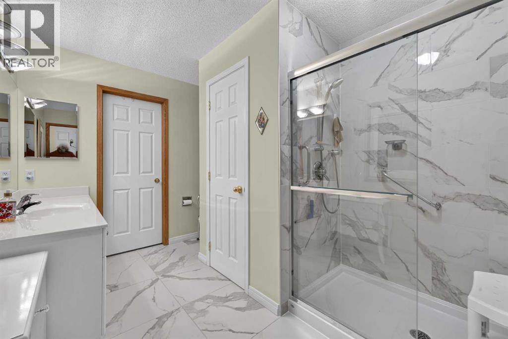 51 Chaparral Heath Se Property Photo 28