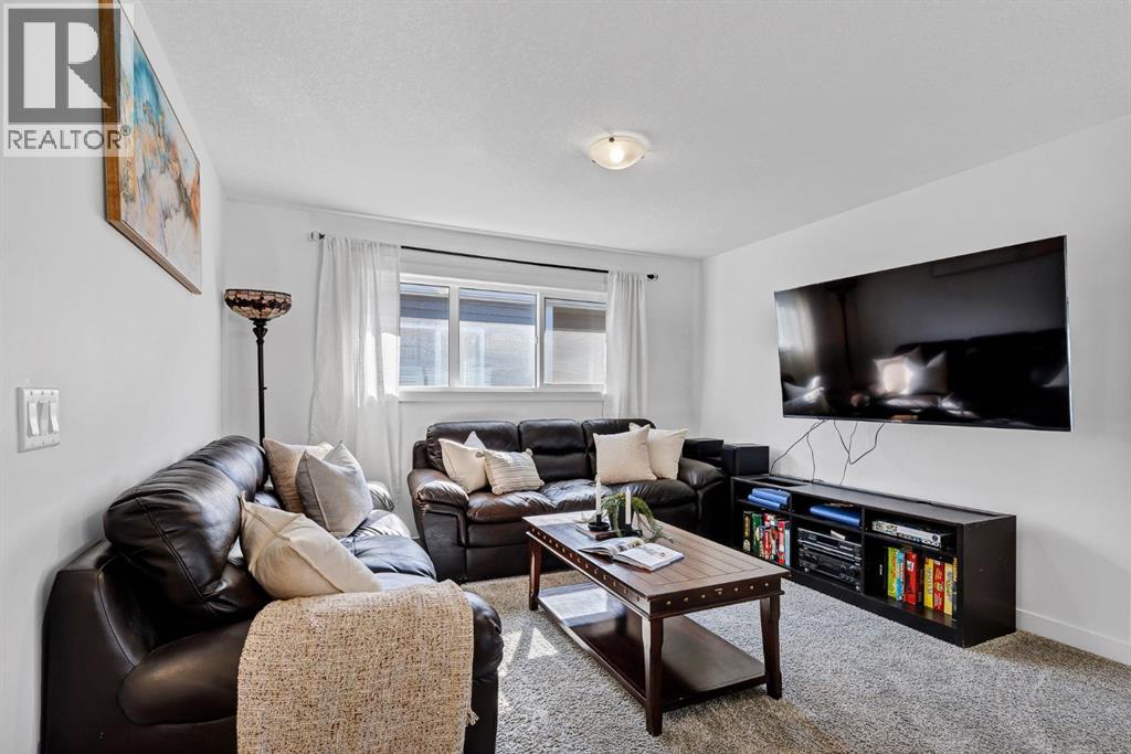 223 Chelsea Heath Property Photo 20
