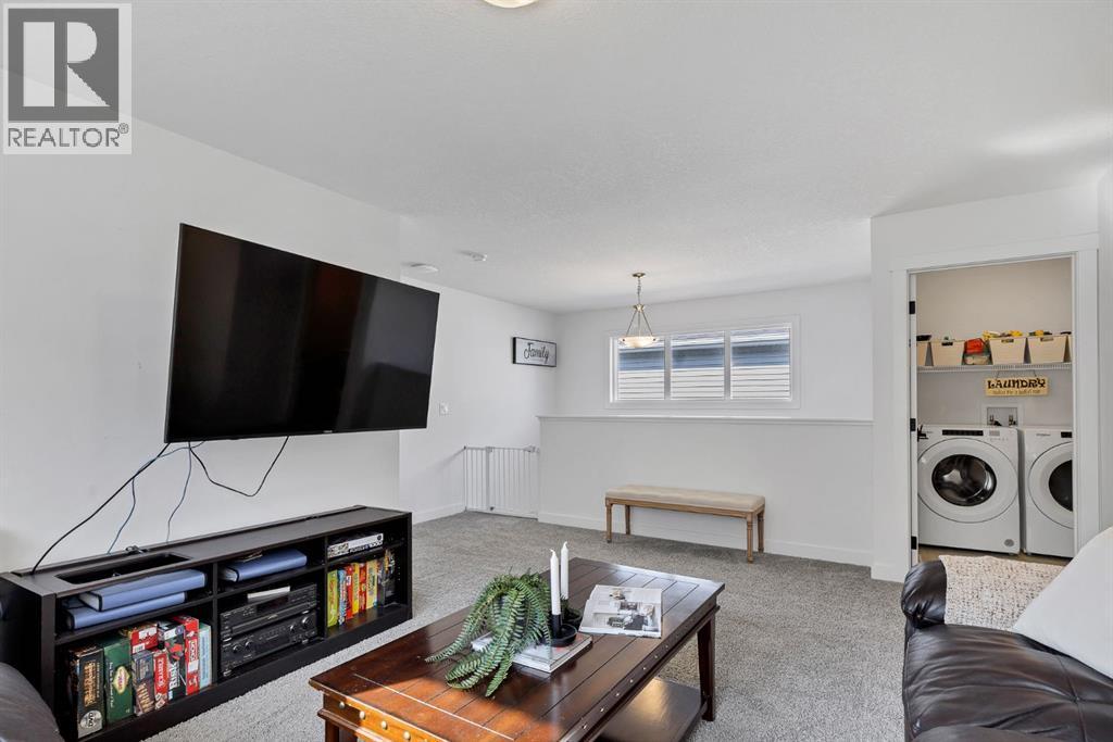 223 Chelsea Heath Property Photo 22