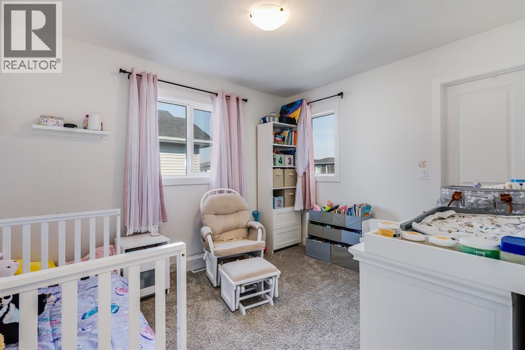 223 Chelsea Heath Property Photo 26