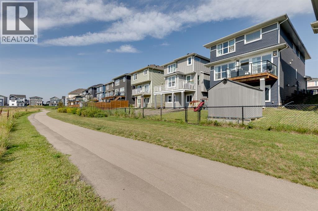 223 Chelsea Heath Property Photo 40