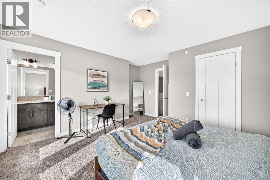 166 Howse Common Ne Property Photo 19
