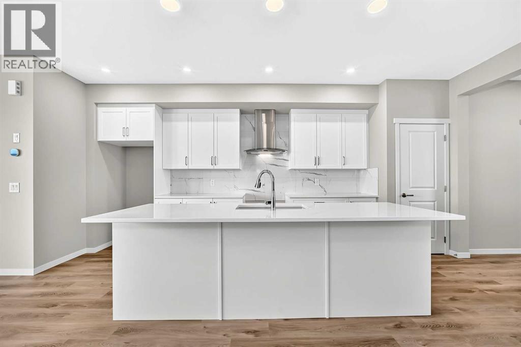 1302 Mahogany Boulevard Se Property Photo 16
