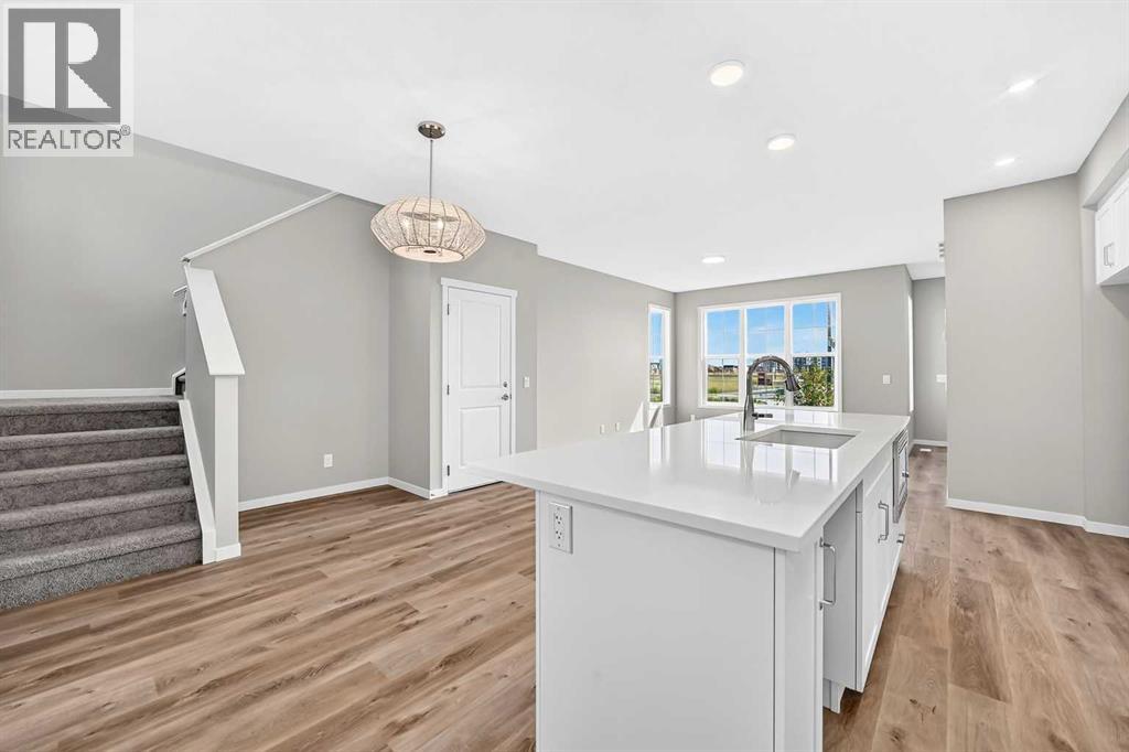1302 Mahogany Boulevard Se Property Photo 18