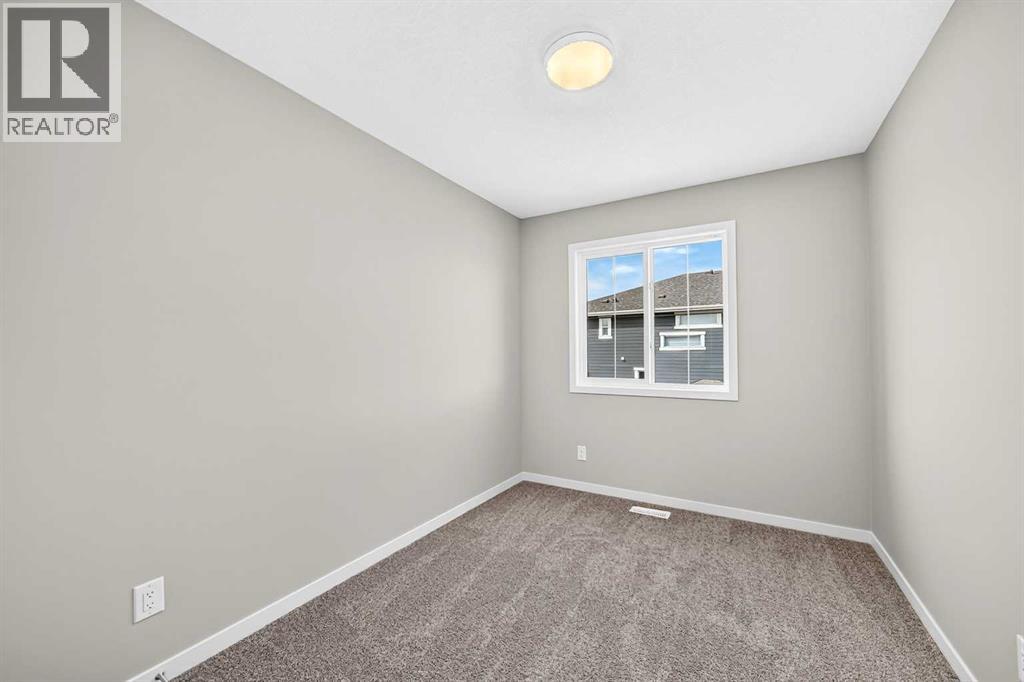 1302 Mahogany Boulevard Se Property Photo 35