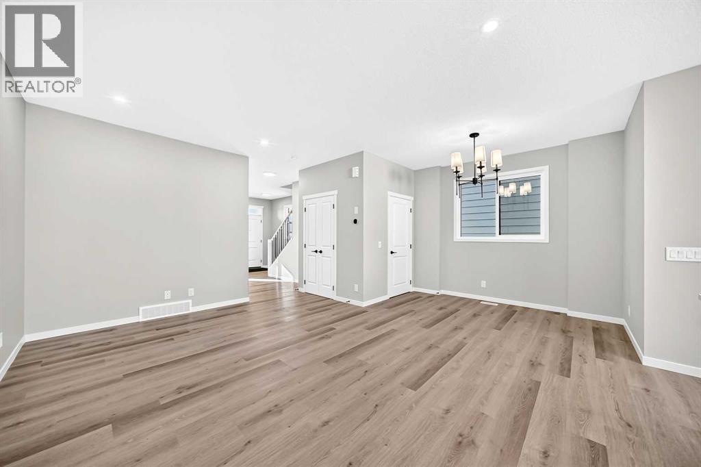 72 Mercado Road Se Property Photo 24