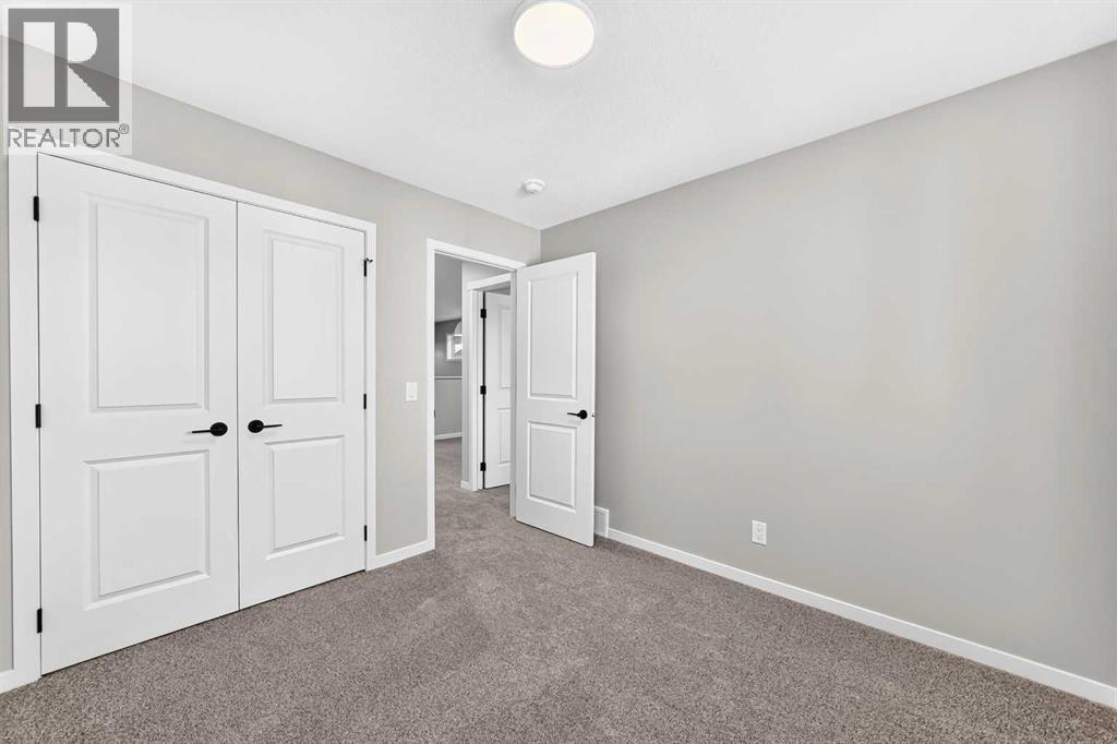 72 Mercado Road Se Property Photo 34