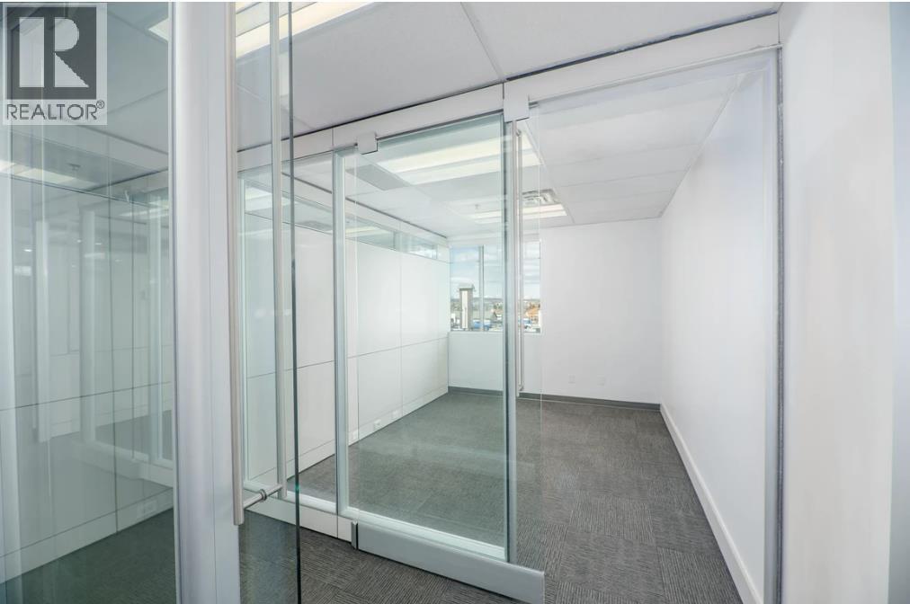 120 Fifth Avenue W Property Photo 11