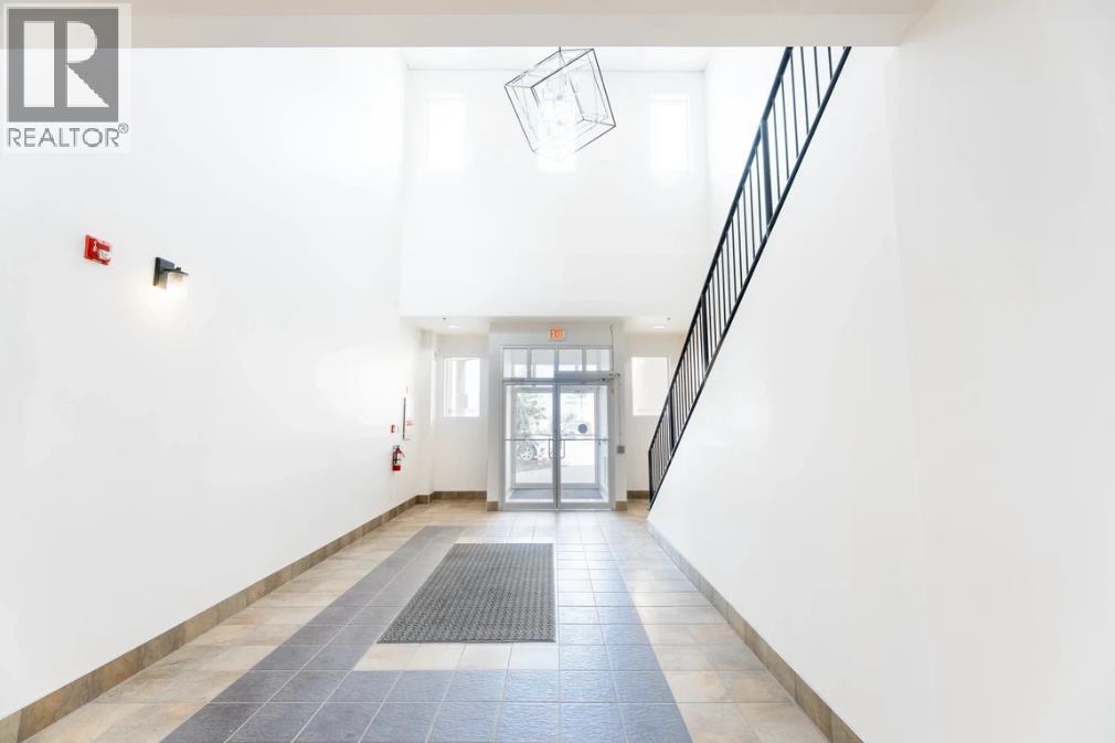 120 Fifth Avenue W Property Photo 14