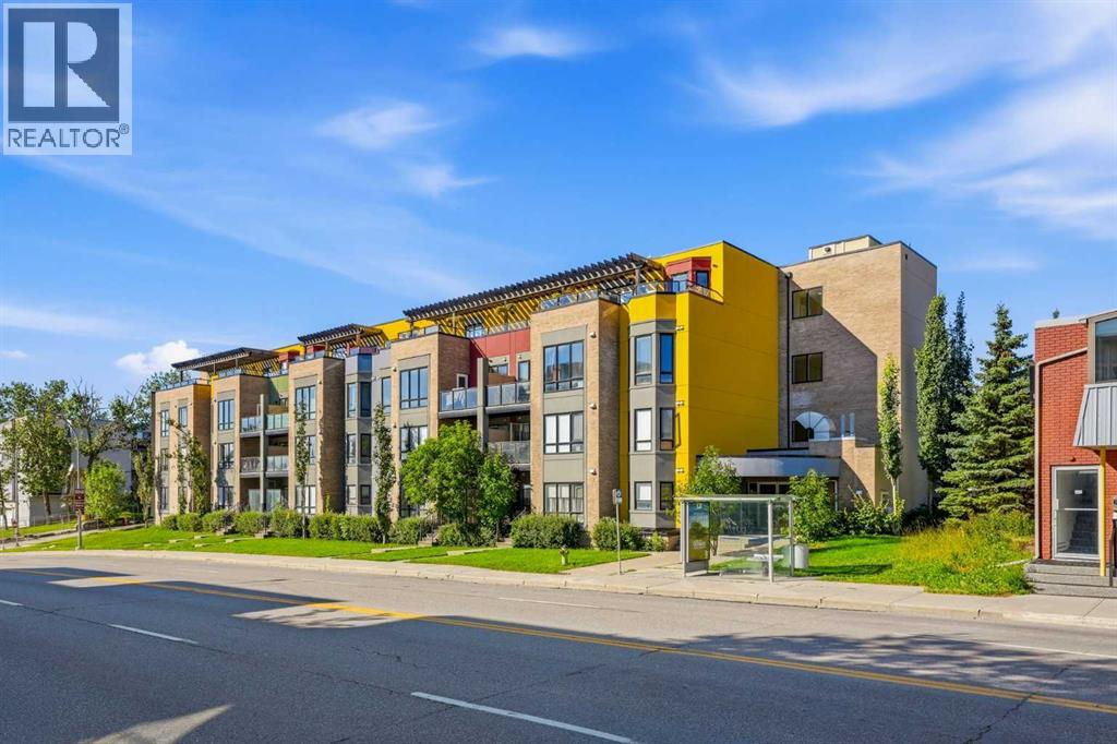 611 Edmonton Trail Northeast