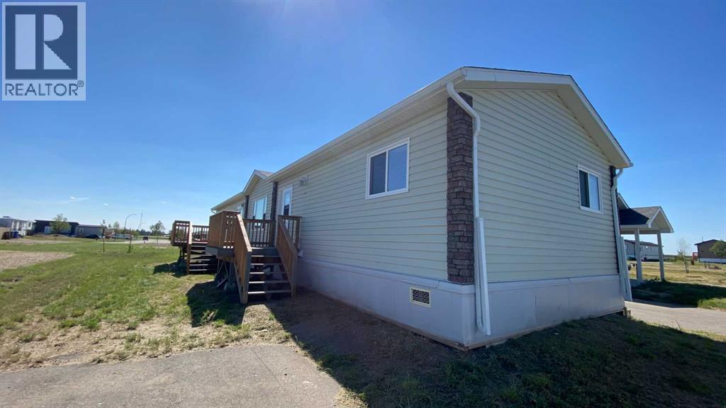 14 Meadows Way Property Photo 1