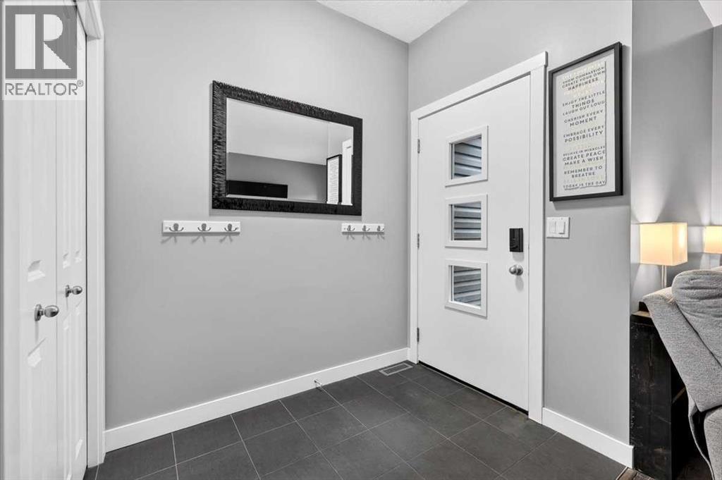 309 Midtown Gate Sw Property Photo 5