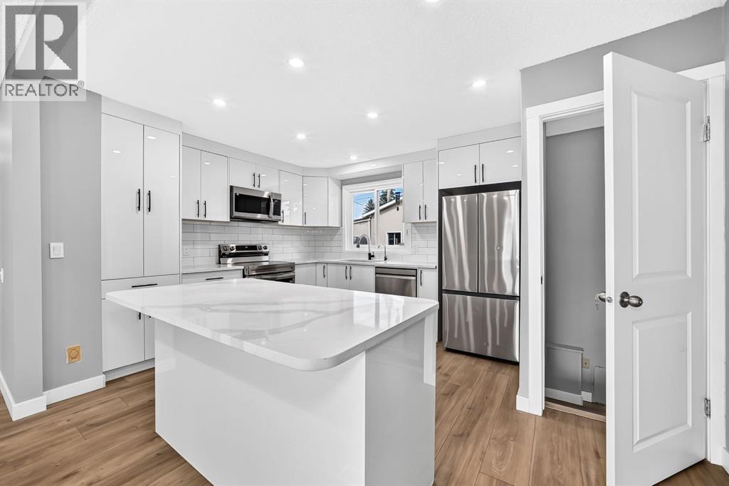 208 Penbrooke Way Se Property Photo 4