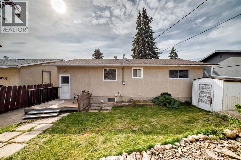 208 Penbrooke Way Se Property Photo 35