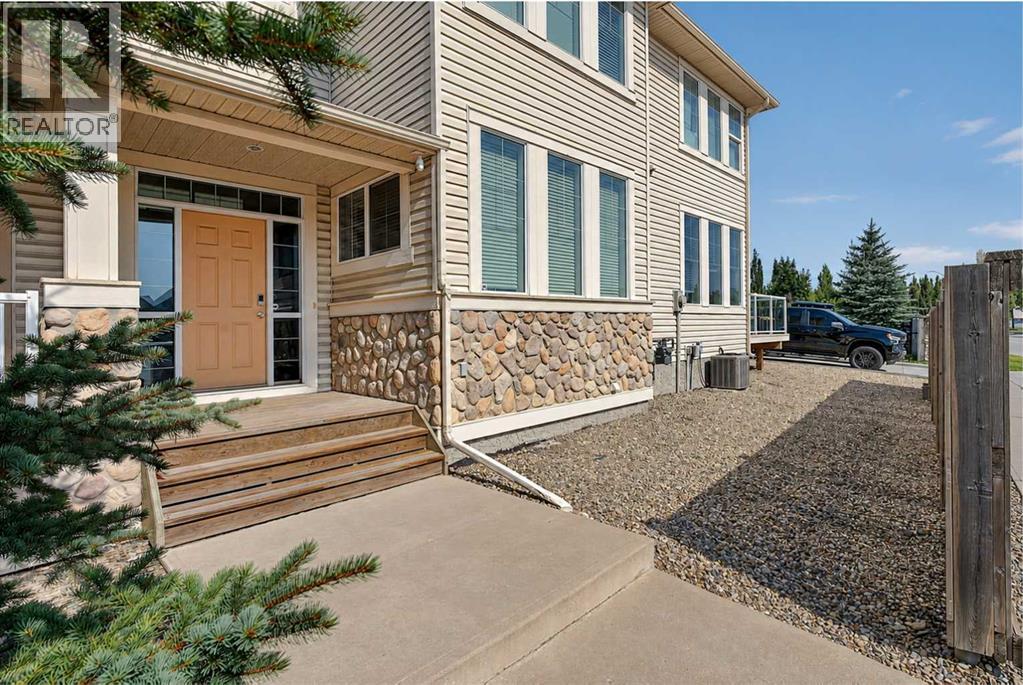 4 Sunset Square Property Photo 38