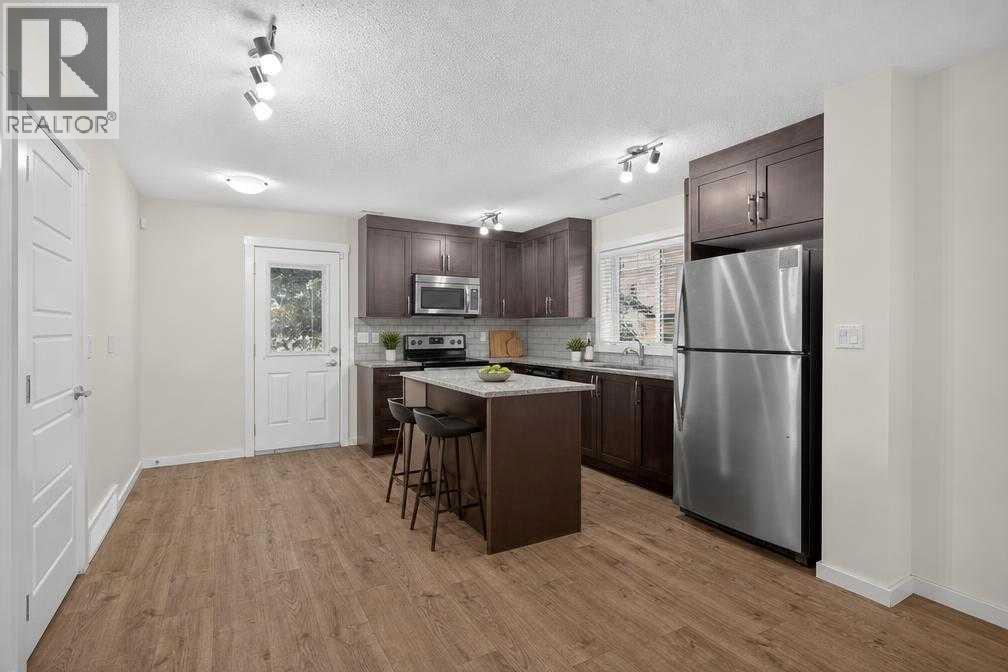 53 Cranford Way Se Property Photo 4