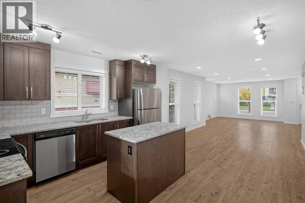 53 Cranford Way Se Property Photo 5
