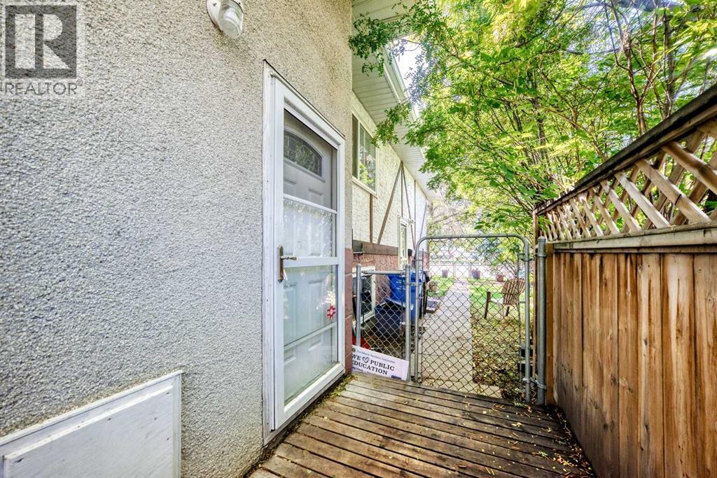 7726 & 7728 34 Avenue Nw Property Photo 10