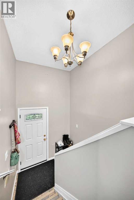 7726 & 7728 34 Avenue Nw Property Photo 29