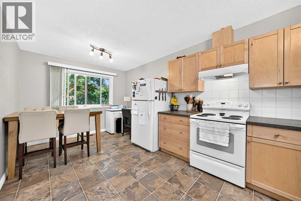 7726 & 7728 34 Avenue Nw Property Photo 31