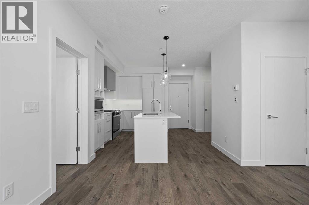 8370 Broadcast Avenue Southwest Property Photo 12
