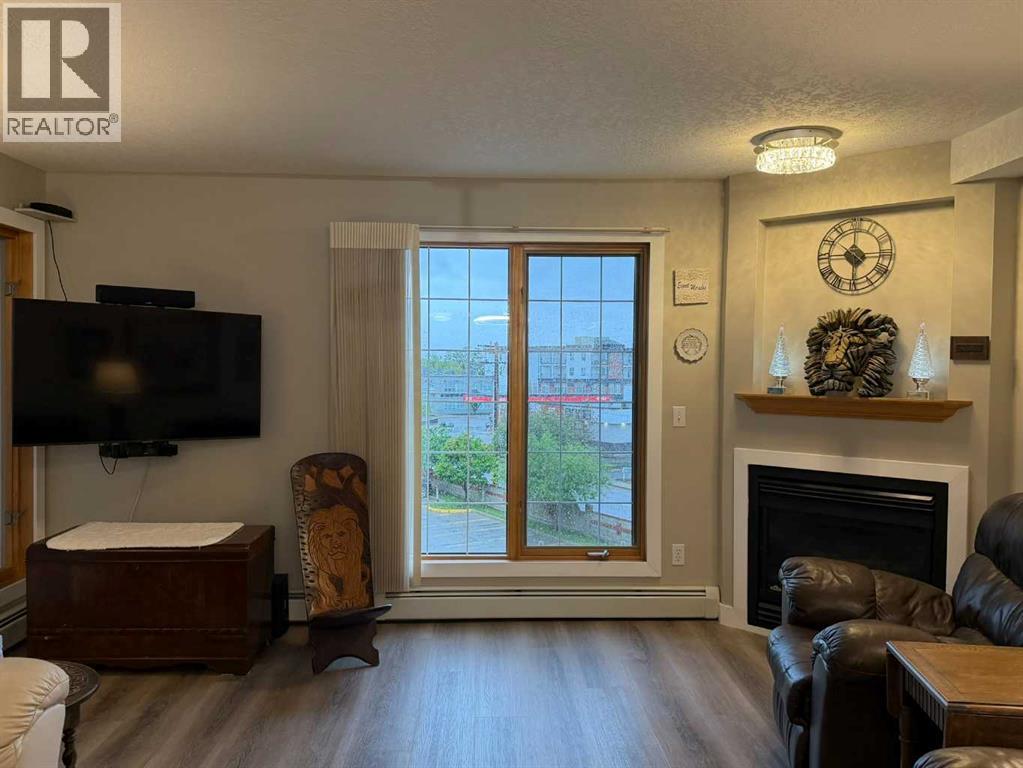 4805 45 Street Property Photo 25
