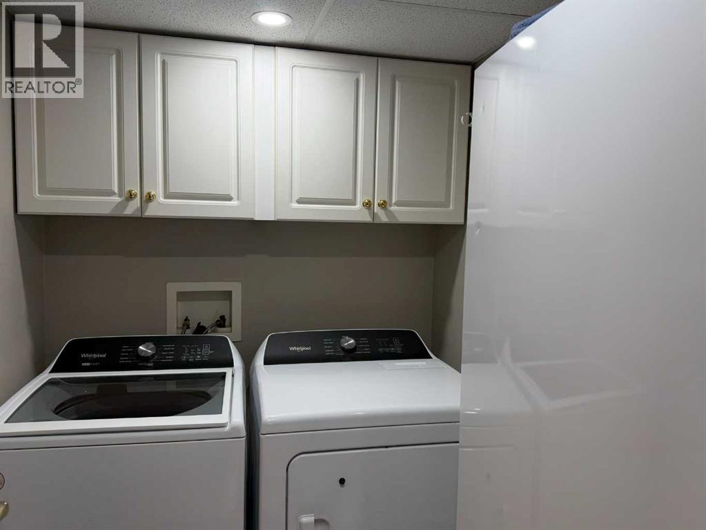 4805 45 Street Property Photo 34