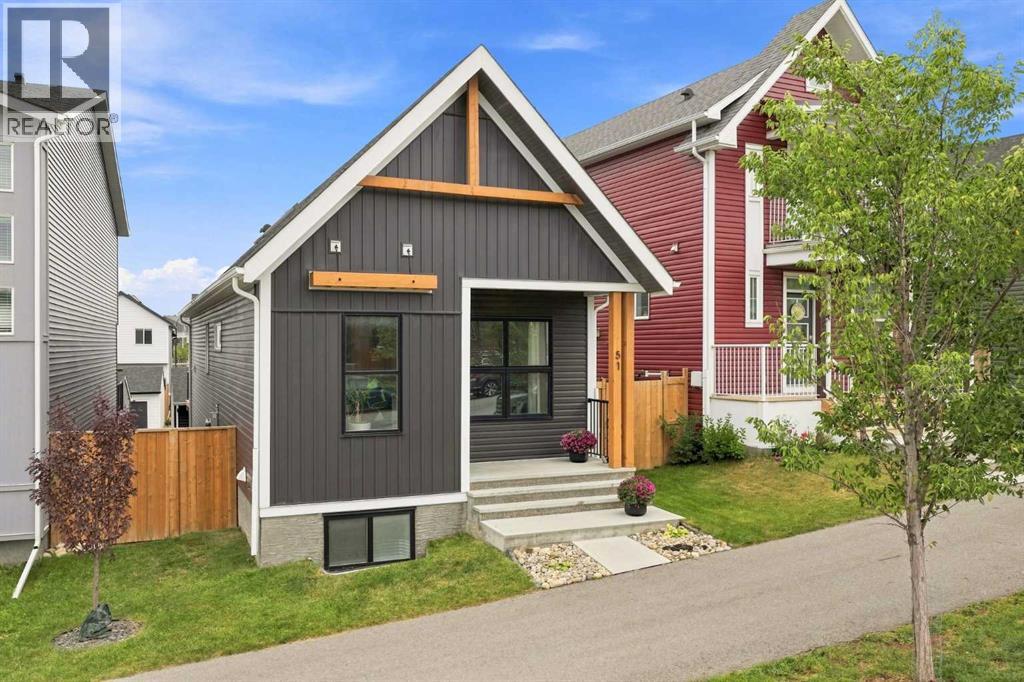 51 Haskayne Drive NW Property Photo 1
